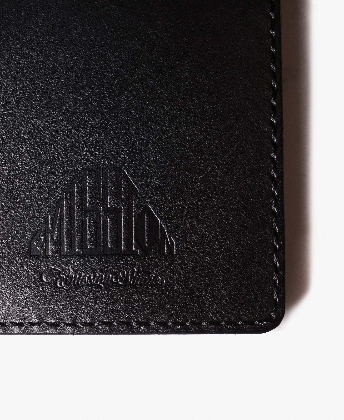 EMISSION LEATHER MONEY CLIP