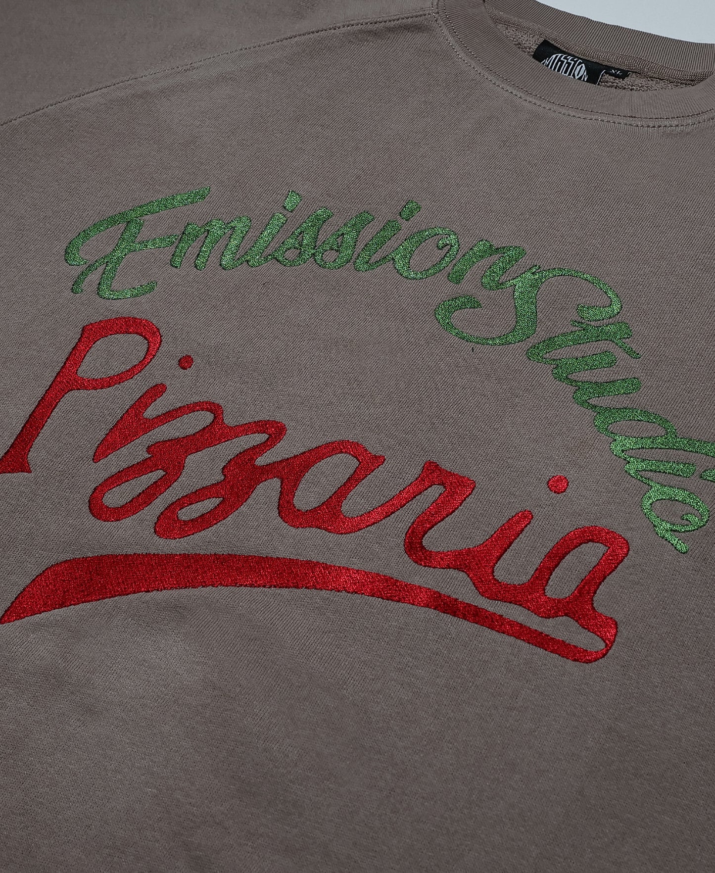 Emission’s pizza Sweat t-shirt